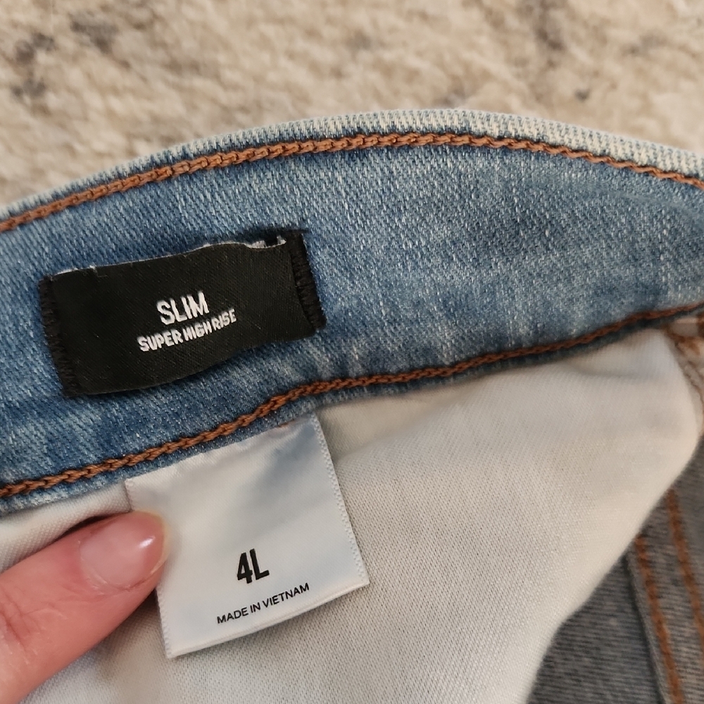 Express High Rise Slim Jeans - Picture 3 of 4
